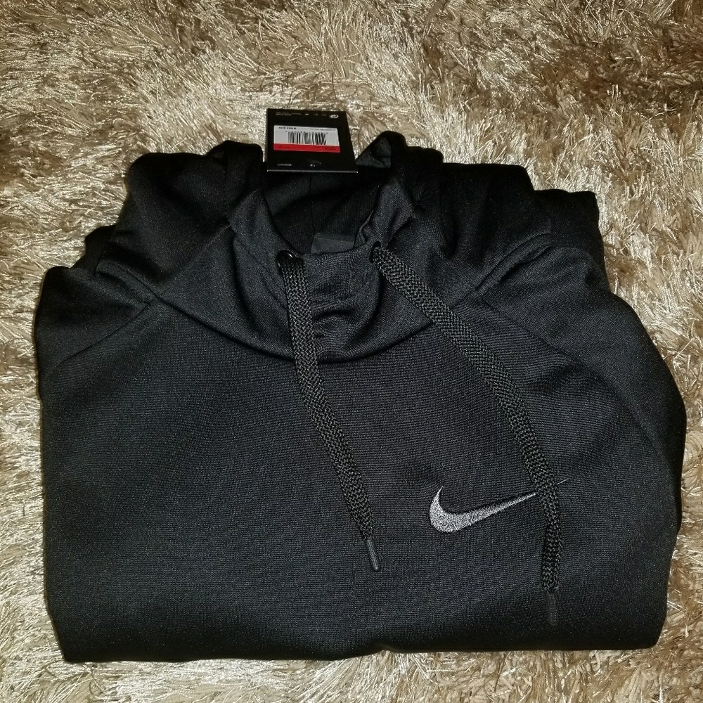 AUTHENTIC  Polyester Nike thermal hoodie